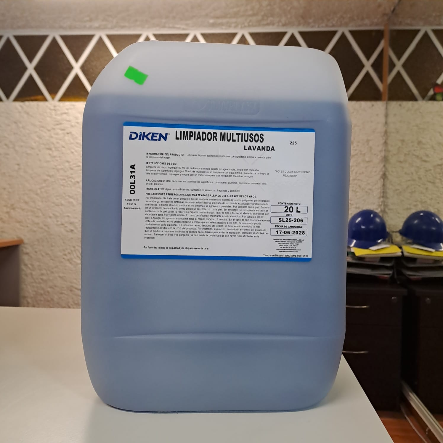 Limpiador Multiusos Lavanda Diken - Porrón 20 Litros