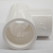 Tee 1/2" PVC cedula 40 (cementar) - caja con 250 piezas uso exclusivo agricola Parazzini M04.05
