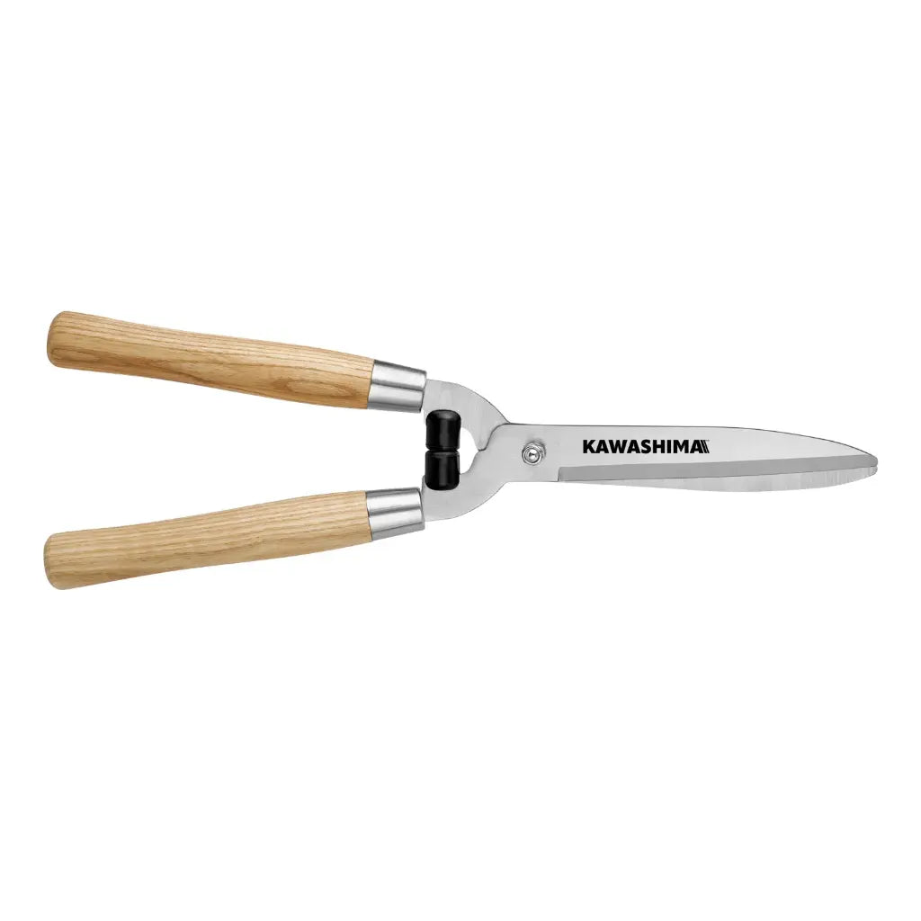 Tijeras de jardín con mangos de madera. Longitud total: 19.69 plg. Peso: 0.81 kg. Kawashima TKJ-50