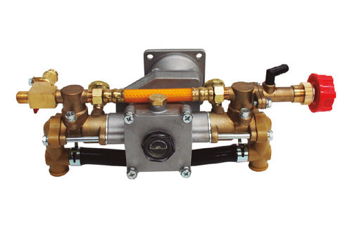 Bomba de bronce calidad japonesa para motores 2 tiempos presion de trabajo: 550 psi - 38 bar bomba utilizada en aspersores honda Kawashima Pro RYCSP768