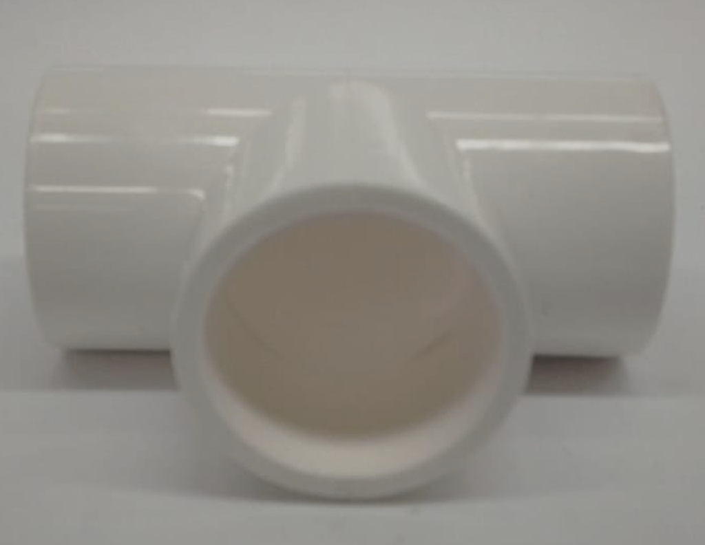 Tee 3/4" PVC cedula 40 (cementar) - caja con 140 piezas uso exclusivo agricola Parazzini M04.75