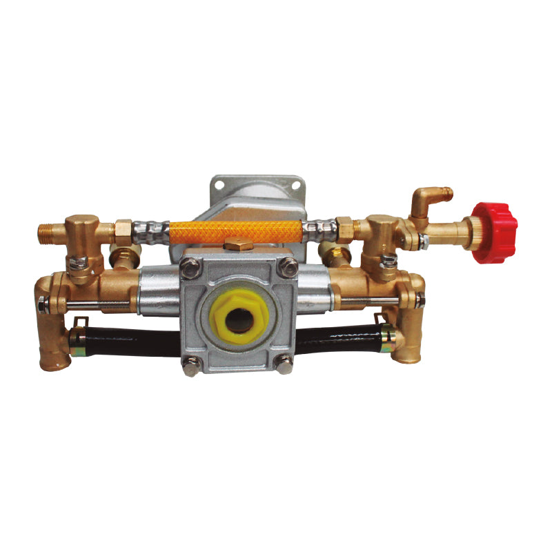 Bomba de laton para motores 2 tiempos, presion de trabajo: 363 psi - 25 bar - Takashi BT26